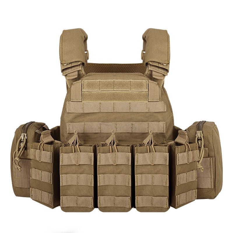 The Role of Military Tactical Vests in Combat Situations - TWS USA